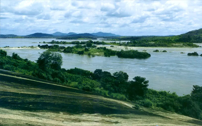 Raudal en las cercanas de Puerto Ayacucho.  