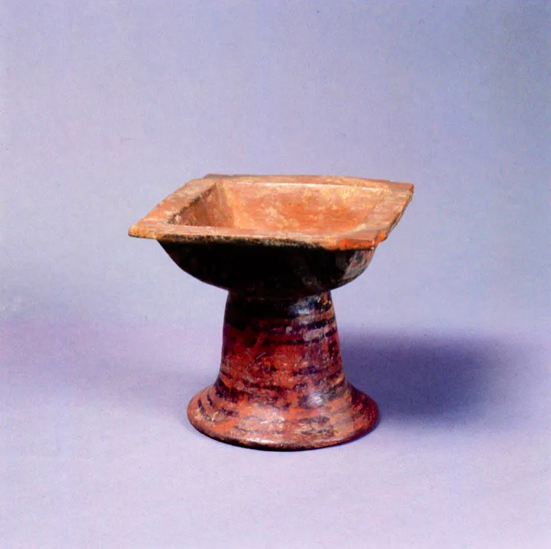 Copa. Nariño,
11 x 12 cm.
