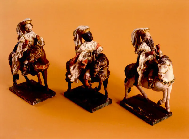Taller Quiteo.
	Los Tres Reyes Magos. Siglo XVIII.
	Tallas en madera policromada.
	Reyes 26 x 20 x 12 cm.
	Caballos 25 x 12 x 14 cm.
 