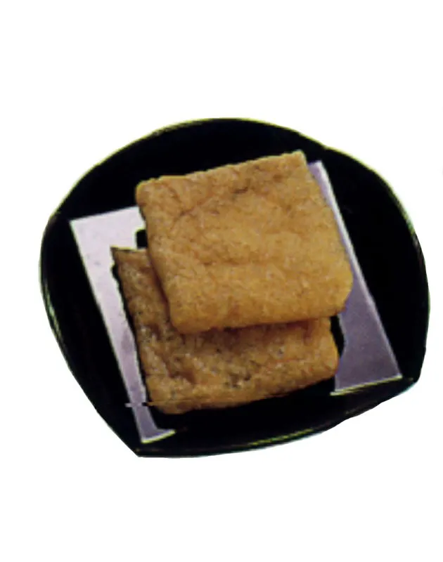 Aburage, Cuajada de soya delgada y frita.
Matthew Leighton