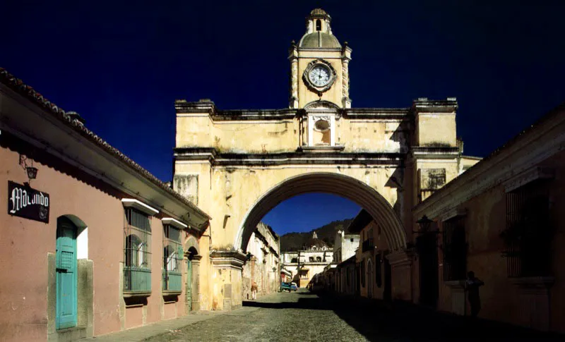 Calle del Arco en Antigua. 
 