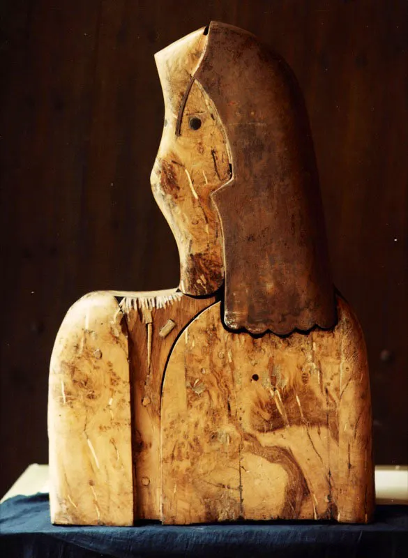 Picasso como pretexto. 1986. Madera. 88 x 23 x 55 cm