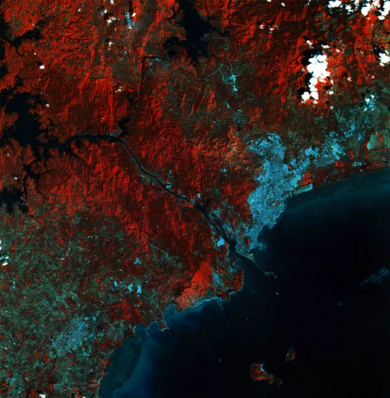 Golfo de Panamá, ciudad de Panamá y entrada al canal
transoceánico, en el litoral pacífico.