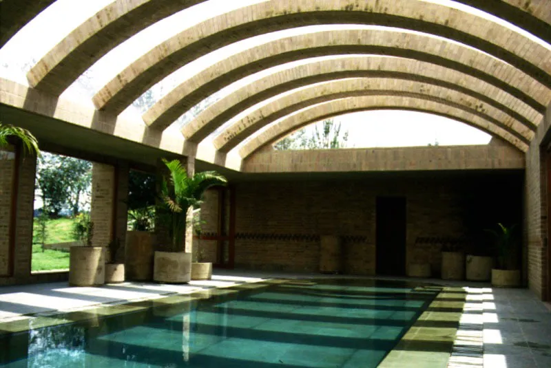 Casa B, Cota. Piscina.