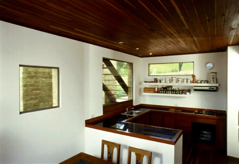 Casa El Divisadero.
Vereda Canica Alta, Subachoque, Cundinamarca. 1999