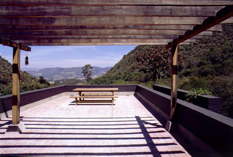 Casa El Cedro.
Sesquilé, Cundinamarca, 2000.