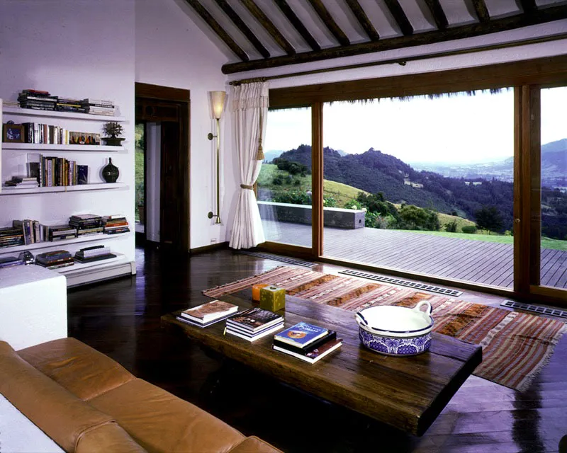Casa Monte Virgen.
Tabio, Cundinamarca. 1996