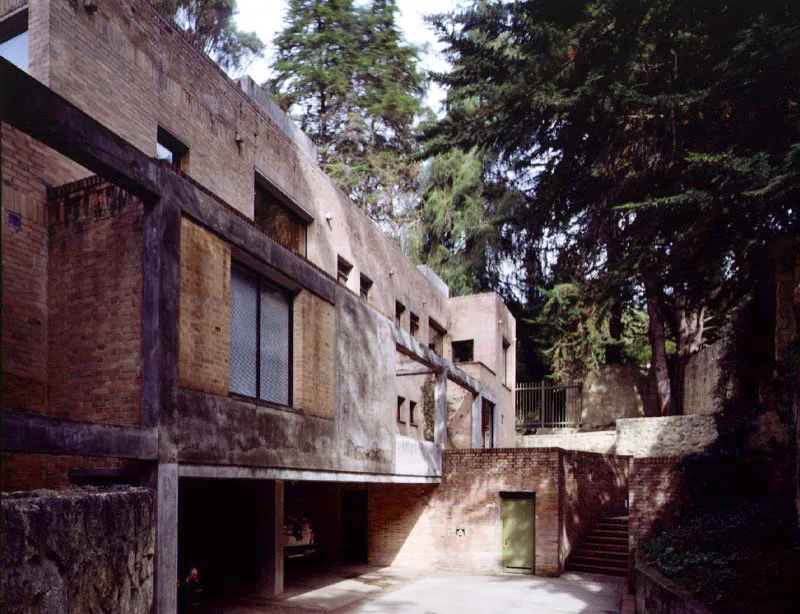 Edificio Bosque de Pinos.
Urbanización Bosque de Pinos, Bogotá, D.C. 1989