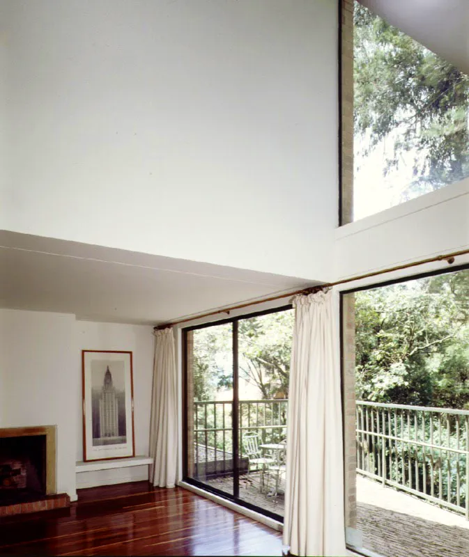 Edificio Bosque de Pinos.
Urbanización Bosque de Pinos, Bogotá, D.C. 1989