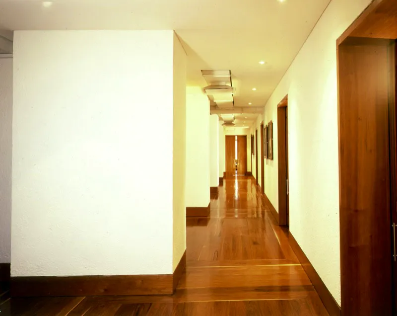Diseño Interior de Oficinas.
Bogotá D.C. 1997