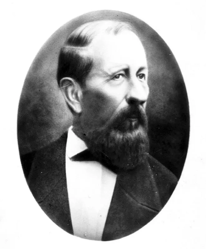 Mariscal Vicente Cerna, Presidente del país de 1865-1871. Durante su mandato se inició la construcción de la carretera de Cobán a Panzós, bajo la dirección del ingeniero Franz Sarg.