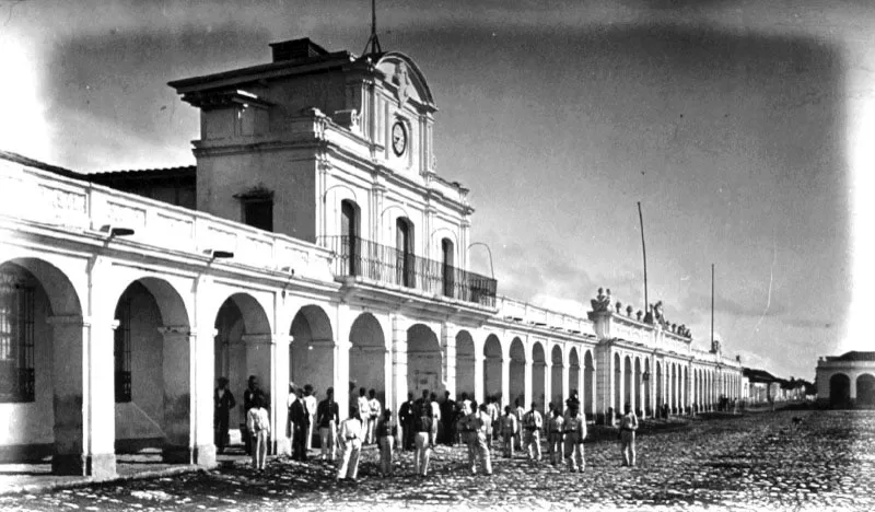 Palacio de Gobierno de Guatemala, de donde emanaron todas las leyes de desarrollo económico de los liberales.