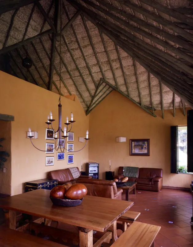 Casa de campo El Rosal.
El Rosal, Cundinamarca. 1996 Antonio Castañeda Buraglia