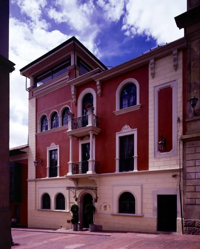 Hotel de la Ópera.
Bogotá, 1999. Antonio Castañeda Buraglia