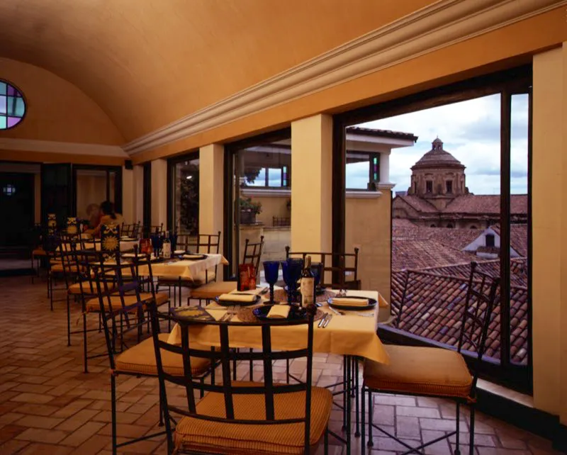 Hotel de la Ópera.
Bogotá, 1999. Antonio Castañeda Buraglia