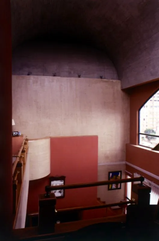 Edificio Santa Rosa Plaza.
Bogotá. 1986 Antonio Castañeda Buraglia