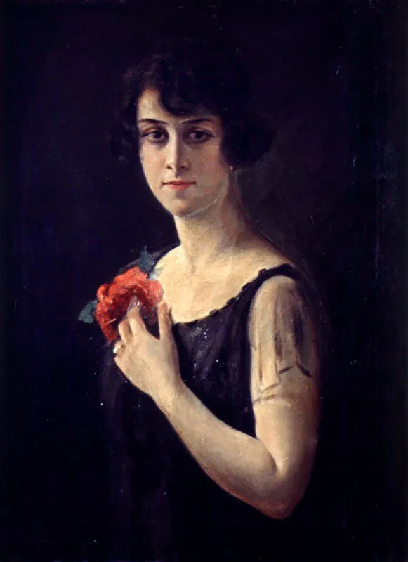 Ricardo Gmez Campuzano. Paz Flrez de Serpa, 1920. 
leo sobre lienzo, 81 x 59 cm

Muy joven an, el pintor Ricardo Gmez Campuzano (Bogot, 1893 - Bogot, 1981) conoci a la poetisa y periodista Paz Flrez de Serpa. Aunque le hizo varios retratos, el que aqu aparece, pintado a los 23 aos, es uno de los pocos que se conservan. 

La atmsfera melanclica del cuadro, de evidente influencia romntica, se corresponde bien con el tono de la obra de Flrez de Serpa, que public dos libros de poemas: xtasis de Santa Teresa y Santander tierra querida, en 1915 y 1925 respectivamente. En el retrato la poetisa sostiene con la mano una rosa sobre el pecho. La rosa fue, por excelencia, un motivo muy empleado en el periodo romntico. En este caso, el color rojo de la flor resalta sobre el fondo predominantemente oscuro del resto del cuadro, y crea tensin con el rojo brillante de los labios. 
 