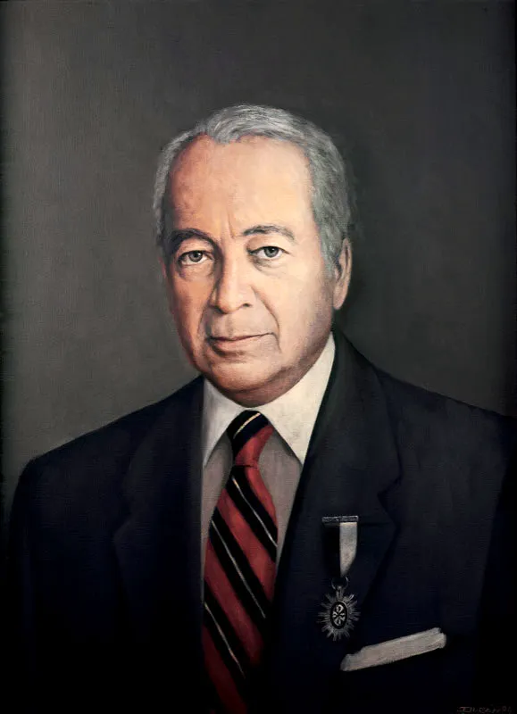 Rector Roberto Arias Prez. 
(1986-1990). 
leo sobre tela, 84 x 66 cm, 1990. 
Justiniano Durn 