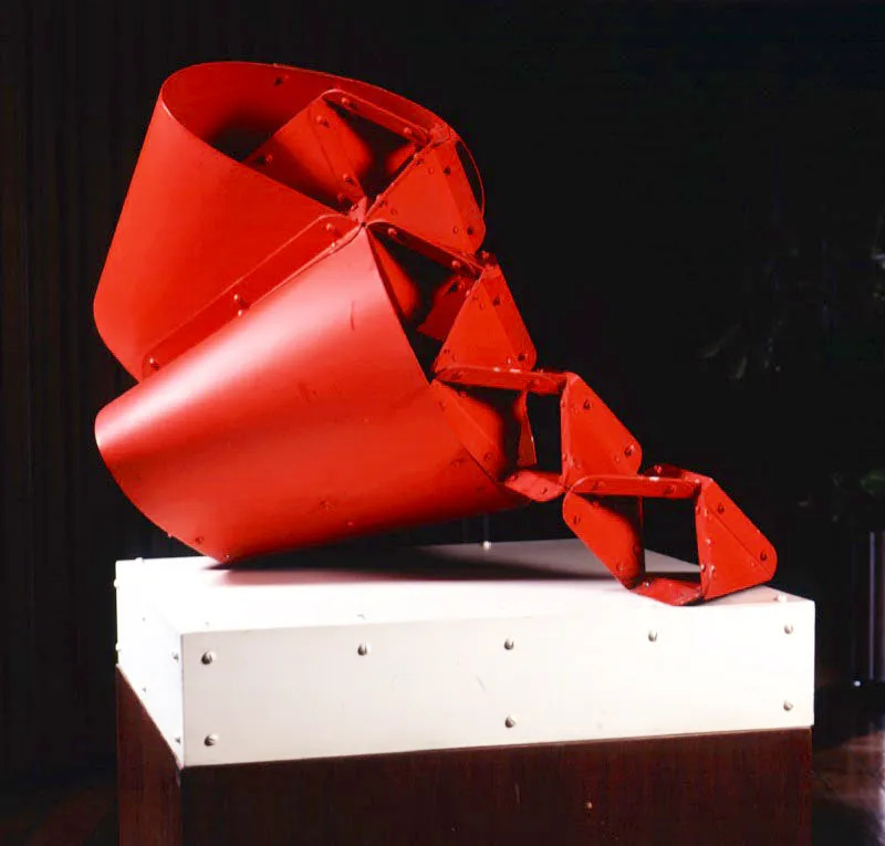 Acoplamiento / 1975 / Aluminio pintado / 80 x 80 x 80 cm