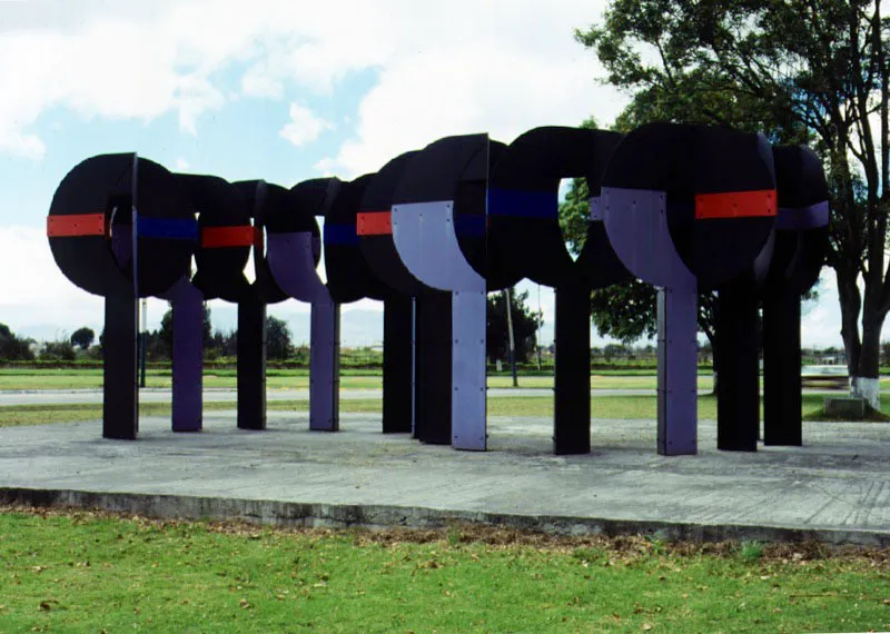 Horizontes / 1994 / Aluminio pintado / 300 x 600 x 300 cm / Avenida El Dorado, Bogot, Colombia 