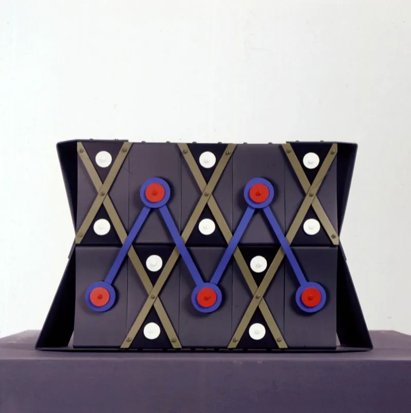 Ábaco / 1997 / Aluminio pintado / 37 x 60 x 11 cm