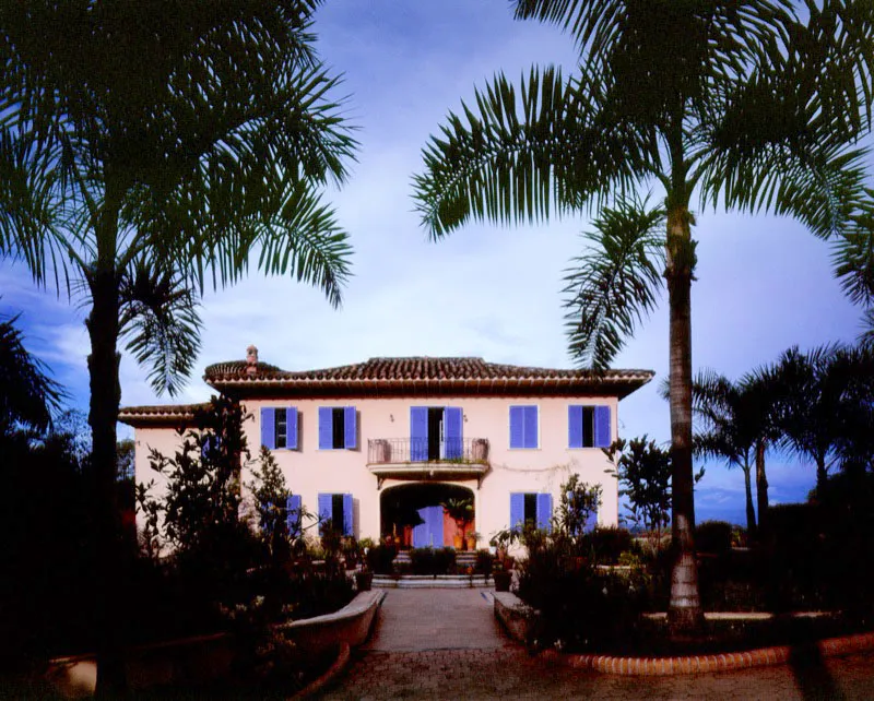 Pereira, Risaralda.
Arquitecto Alejandro Morales. Antonio Castañeda Buraglia