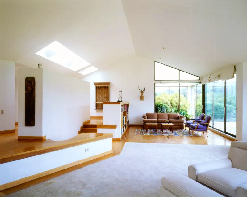 Subachoque, Cundinamarca, Arquitecto Luis Restrepo.
Antonio Castañeda Buraglia