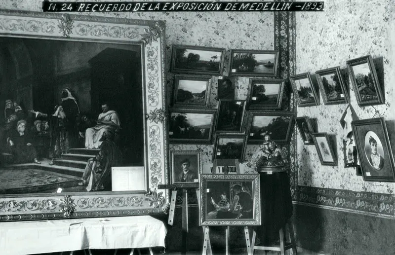 Obras de Francisco A. Cano exhibidas en la exposicin de pintura de 1893. 
Fotografa Melitn Rodrguez. 
Biblioteca Pblica Piloto, Medelln. 
 