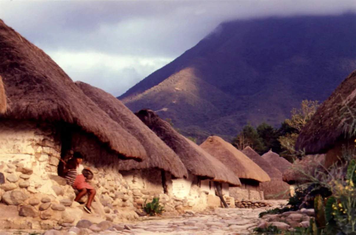 Nabusimake. Sierra Nevada de Santa Marta, Magdalena.  

de s misma.  