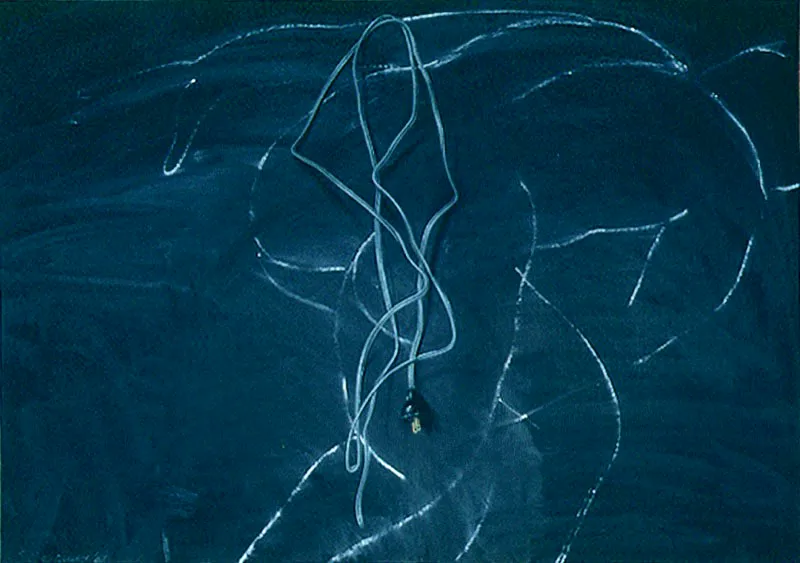 Figura con cable.
1985.
Óleo, pastel, lápices de colores sobre papel.
70 x 100 cm.