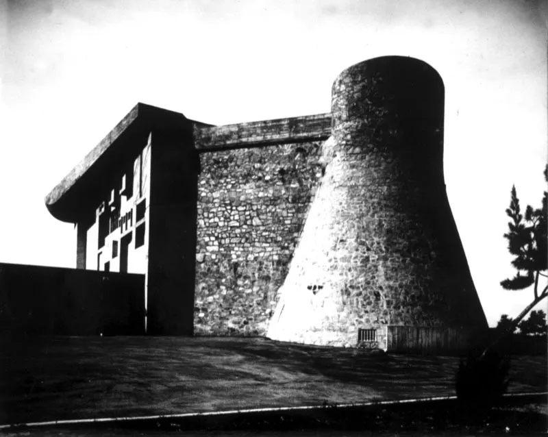 Iglesia del Colegio de La SalleLa Colina. Caracas, Venezuela, ca. 1960. Diseo de Alberto Iriarte. 