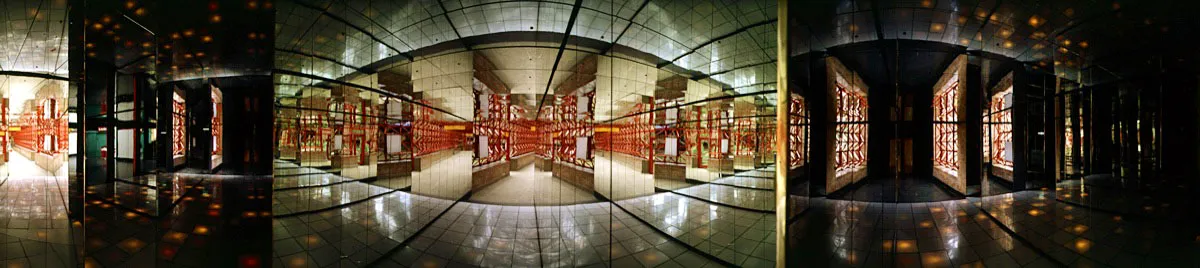 El túnel sensorial forma parte de las zonas amarilla y naranja del museo, donde se trabaja lo relacionado con percepción e ilusiones ópticas. Cristóbal von Rothkirch