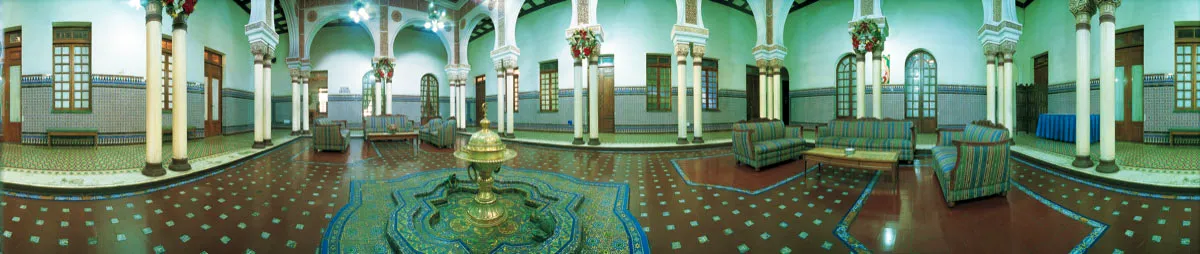 Salón Granada del Hotel Majestic, antigua Casa Osorio. Miguel Salazar