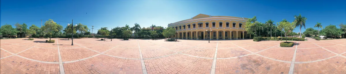 Edificio Plaza de la Aduana. Allí funcionan la Biblioteca Luis Eduardo Nieto Arteta, la Cámara de Comercio de Barranquilla y el Archivo Histórico del Caribe. Miguel Salazar