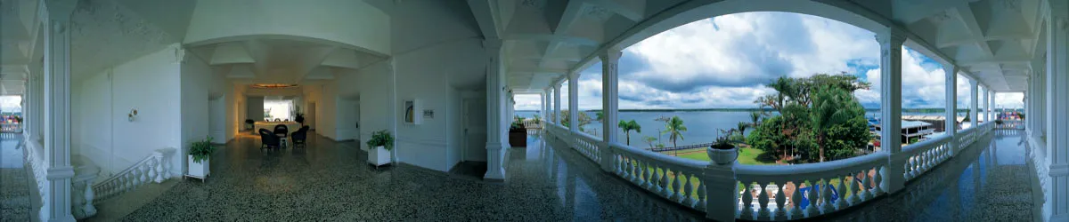 Hotel Estación. Miguel Salazar