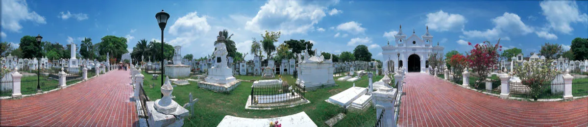 Cementerio municipal. Miguel Salazar