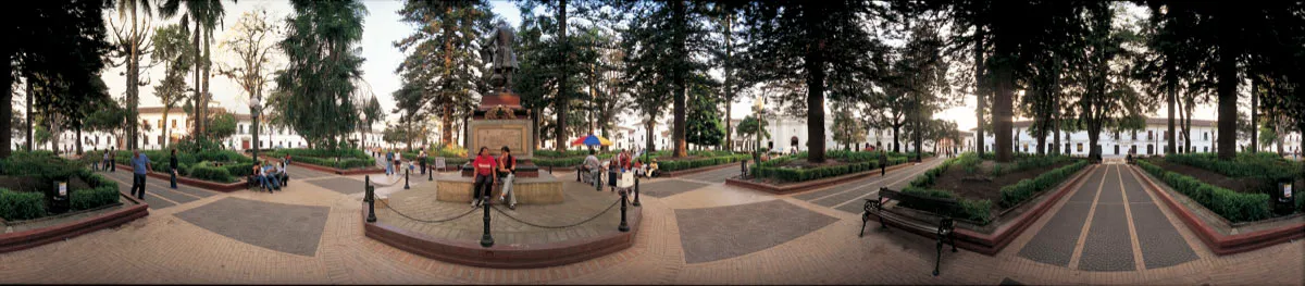 Plaza y monumento Francisco José de Caldas. Miguel Salazar