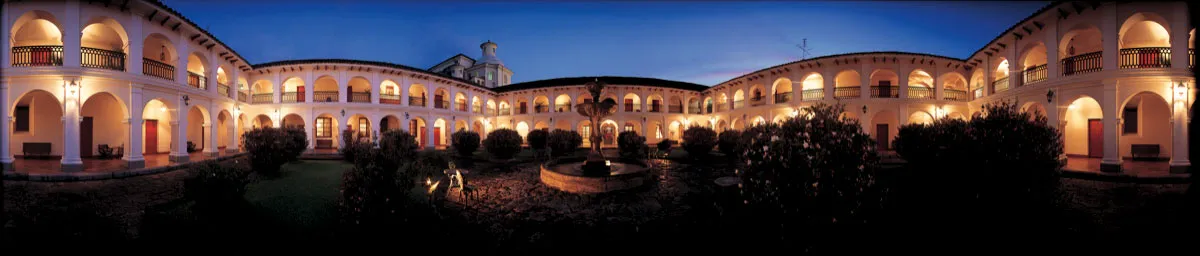 Hotel Dann Monasterio, antiguo claustro de San Francisco. Miguel Salazar