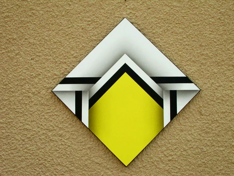 Semilla del Sol XXXIII / 2003 / Acrílico sobre lienzo / 66 x 66 cm / Museo Rayo