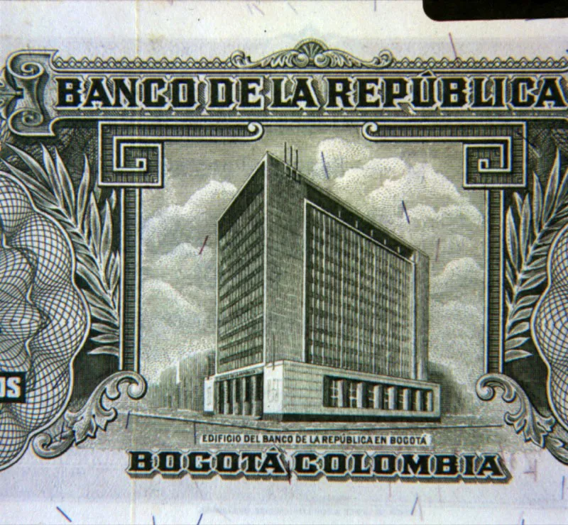 Sede actual del Banco de la Repblica, vieta en billete de cinco pesos, 1960. 