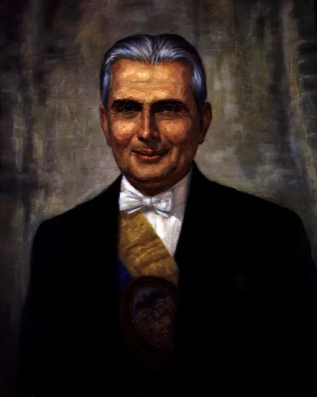 Mariano Ospina Pérez (1891-1976). Óleo de Delio Ramírez. En los inicios de su gobierno se puso en marcha un plan de estabilización macroeconómica que al ser abandonado dio lugar a la primera tasa de inflación anual superior al 20% en la historia del país, luego de la fundación del Banco de la República.
