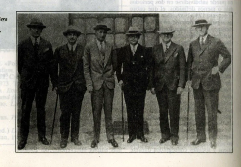 Con ocasión de la crisis de los años 30 una nueva misión extranjera liderada por Kemmerer visitó al país, pero su influencia en el diseño de la política económica fue mucho menos decisiva que la que lideró en 1923.
