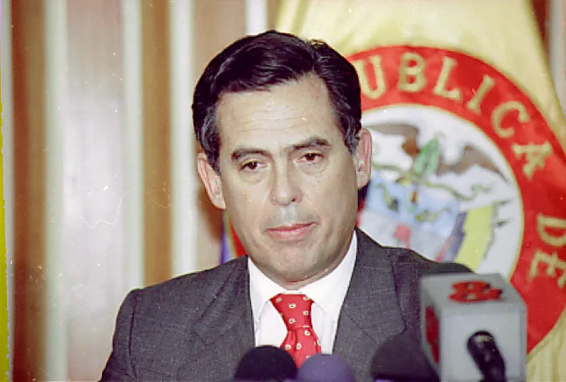 Miembro de la junta directiva del Banco de la República:Carlos Caballero Argáez.