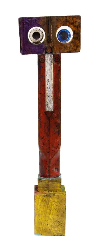 Objeto escultórico ✦ 1980 a 2008 ✦ Técnica mixta ✦ Medida variable entre 12 y 70 cm de altura