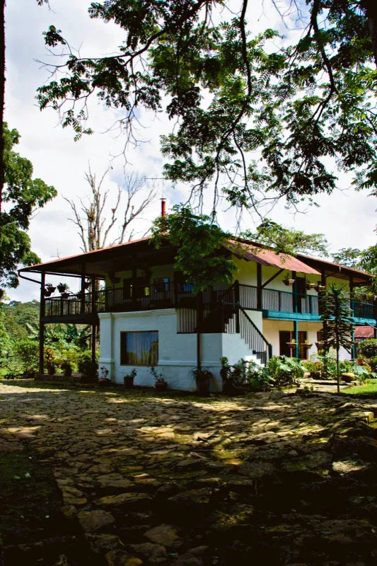 Casas cafeteras tradicionales de Cundinamarca. Hacienda Misiones. Carlos Pineda