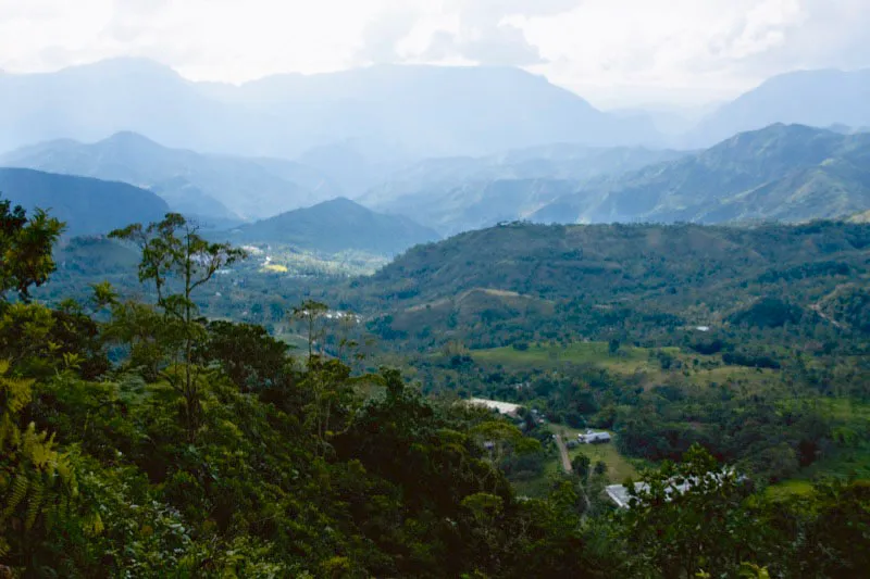 Región esmeraldera de Pauna, en la vertiente oriental del valle del río Magdalena. Carlos Pineda