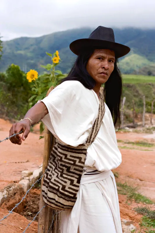 Pobladores de Businchama en la Sierra Nevada de Santa Marta. Carlos Pineda