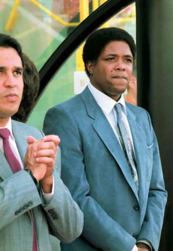 ‘Pacho’ Maturana fue el técnico que después de 28 años clasificó la Selección Colombia a un Mundial. Aquí en el banquillo durante el partido Yugoslavia 1, Colombia 0, en Italia1990.