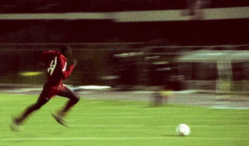 Freddy Rincón jugó en el América de Cali de 1989 a 1992, club con el que fue campeón del torneo
colombiano en 1990 y 1992.