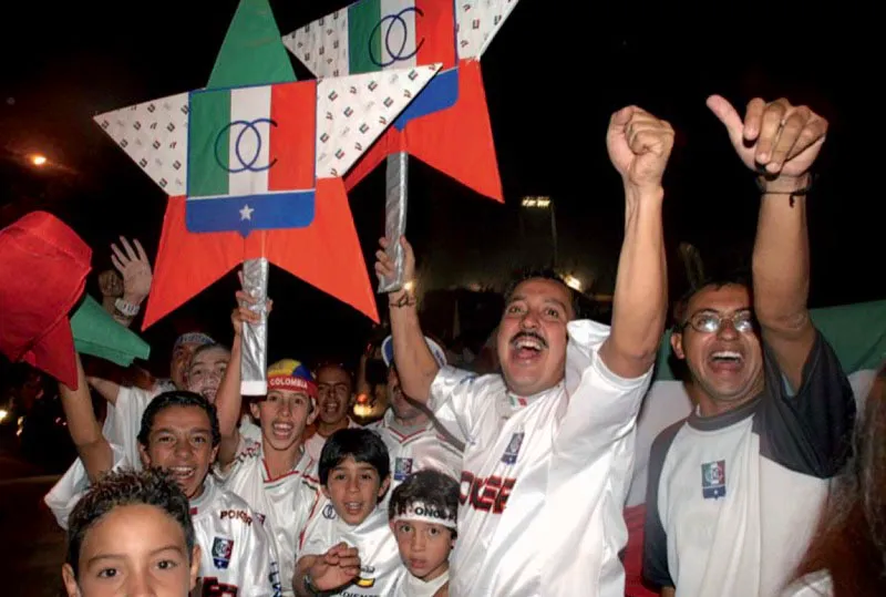 En el primer semestre de 2003 los hinchas del Once Caldas celebraron la primera estrella de su club desde su fundacin en 1961. 